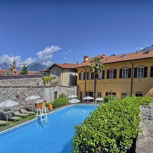 Vinicia, Pool, Jacuzzi, Airco Gasthof