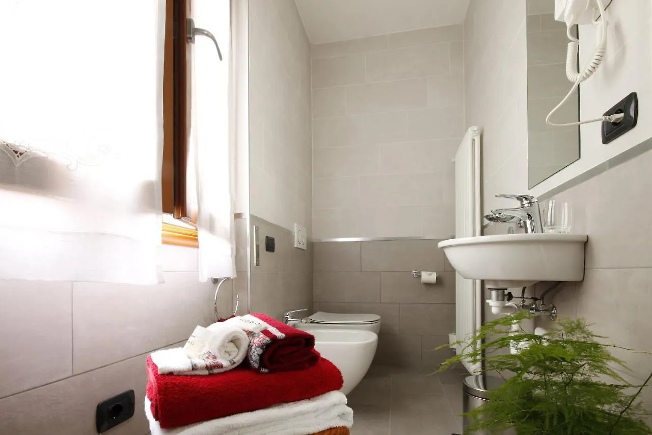 Belcolle, Il Bello Della Tranquillita キアヴェンナ ゲストハウス